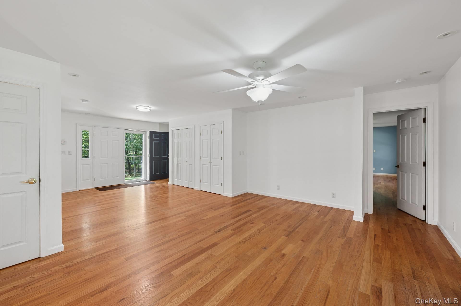 70 Straight Path, Southampton, NY 11968