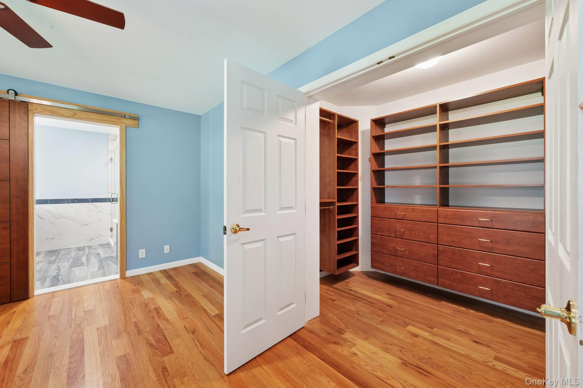 70 Straight Path, Southampton, NY 11968