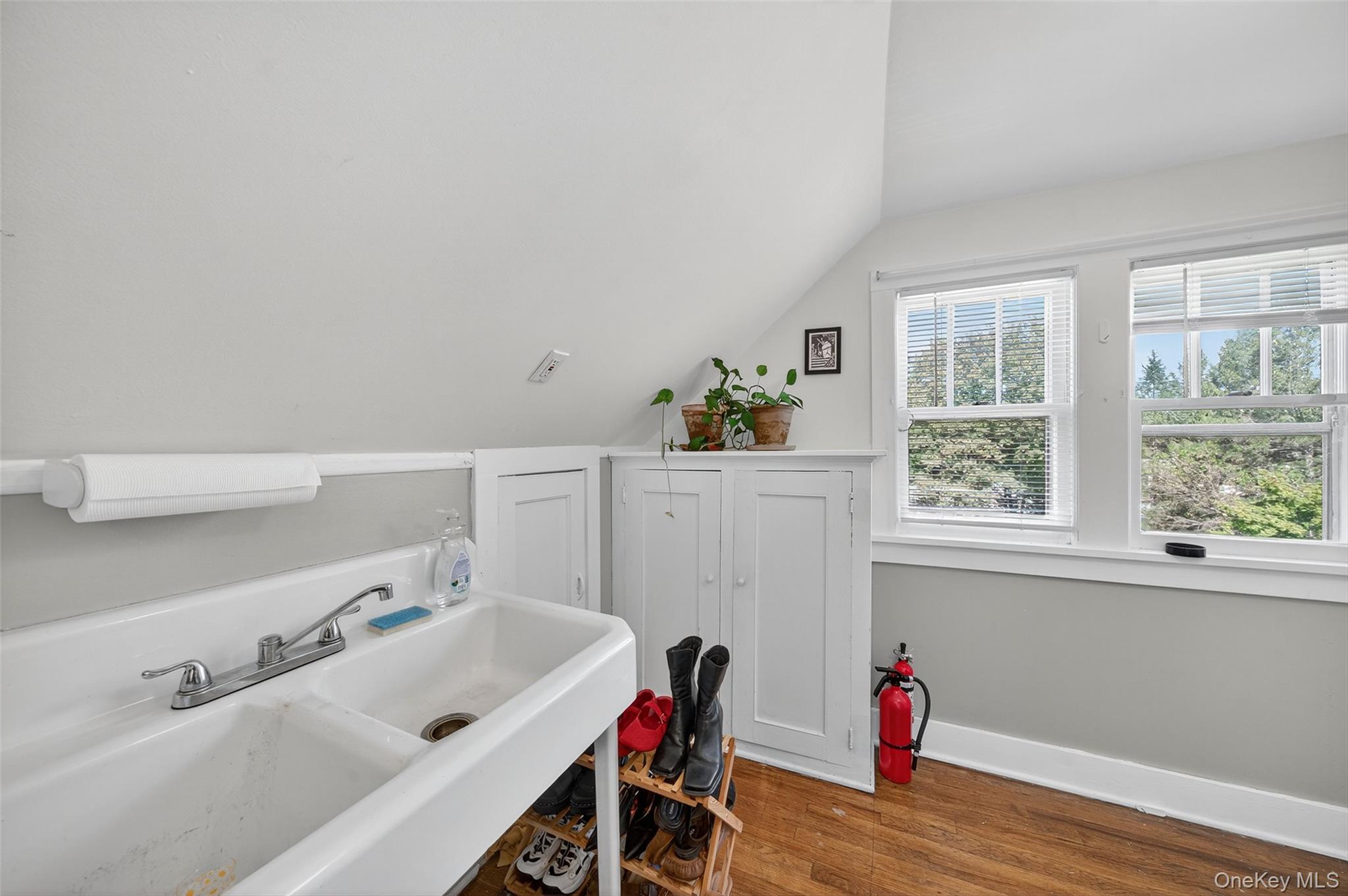 41 California Avenue, Middletown, NY 10940