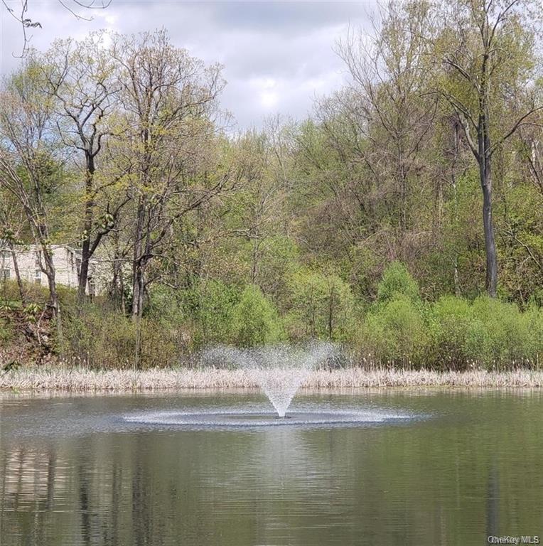 417 Fox Run Lane, Carmel, NY 10512