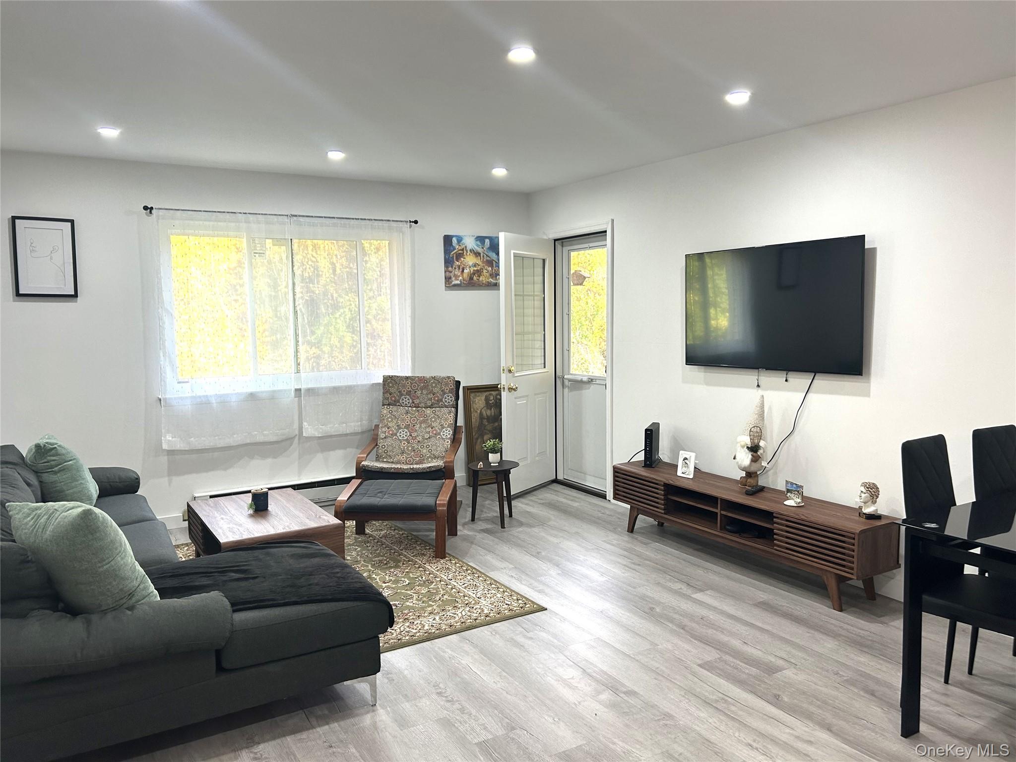 417 Fox Run Lane, Carmel, NY 10512