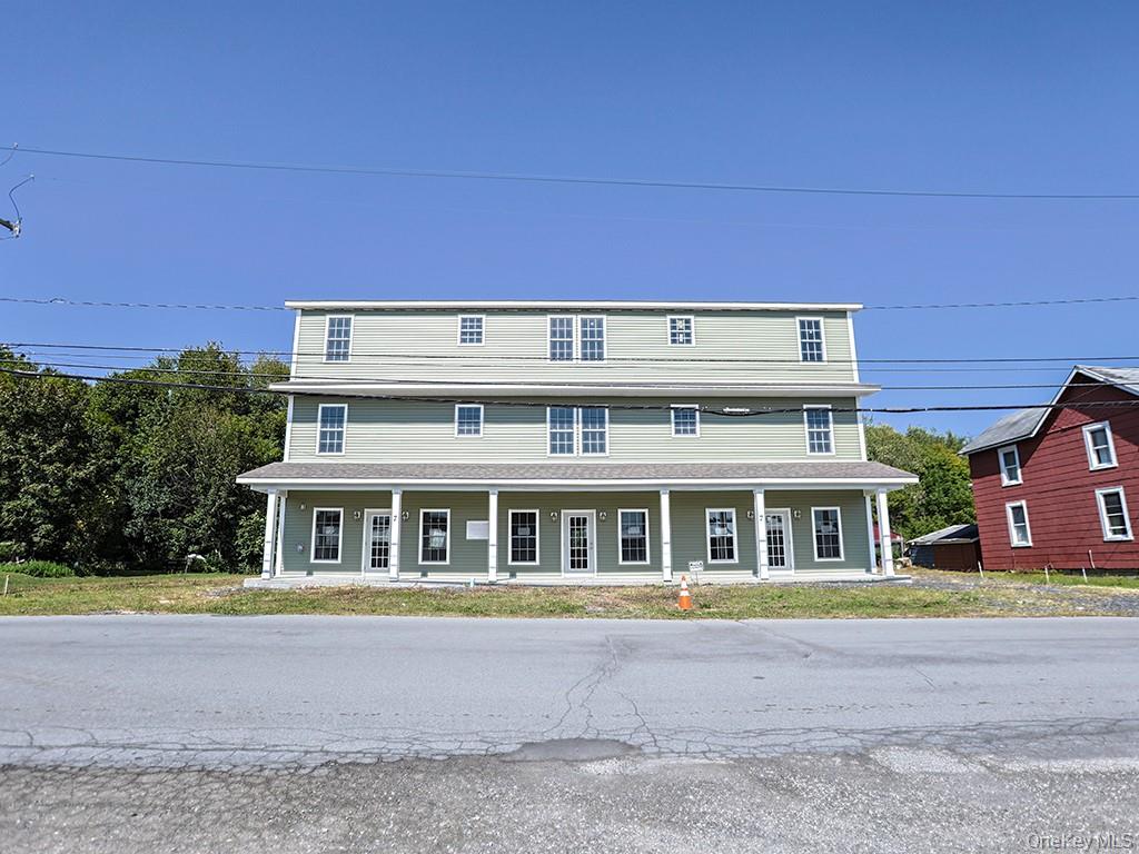 7 Greycourt Avenue # 5, Chester, NY 10918