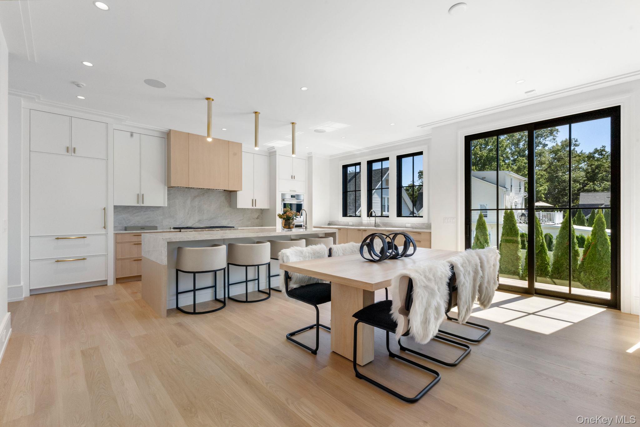 48 Lexington Avenue, Greenwich, CT 06830