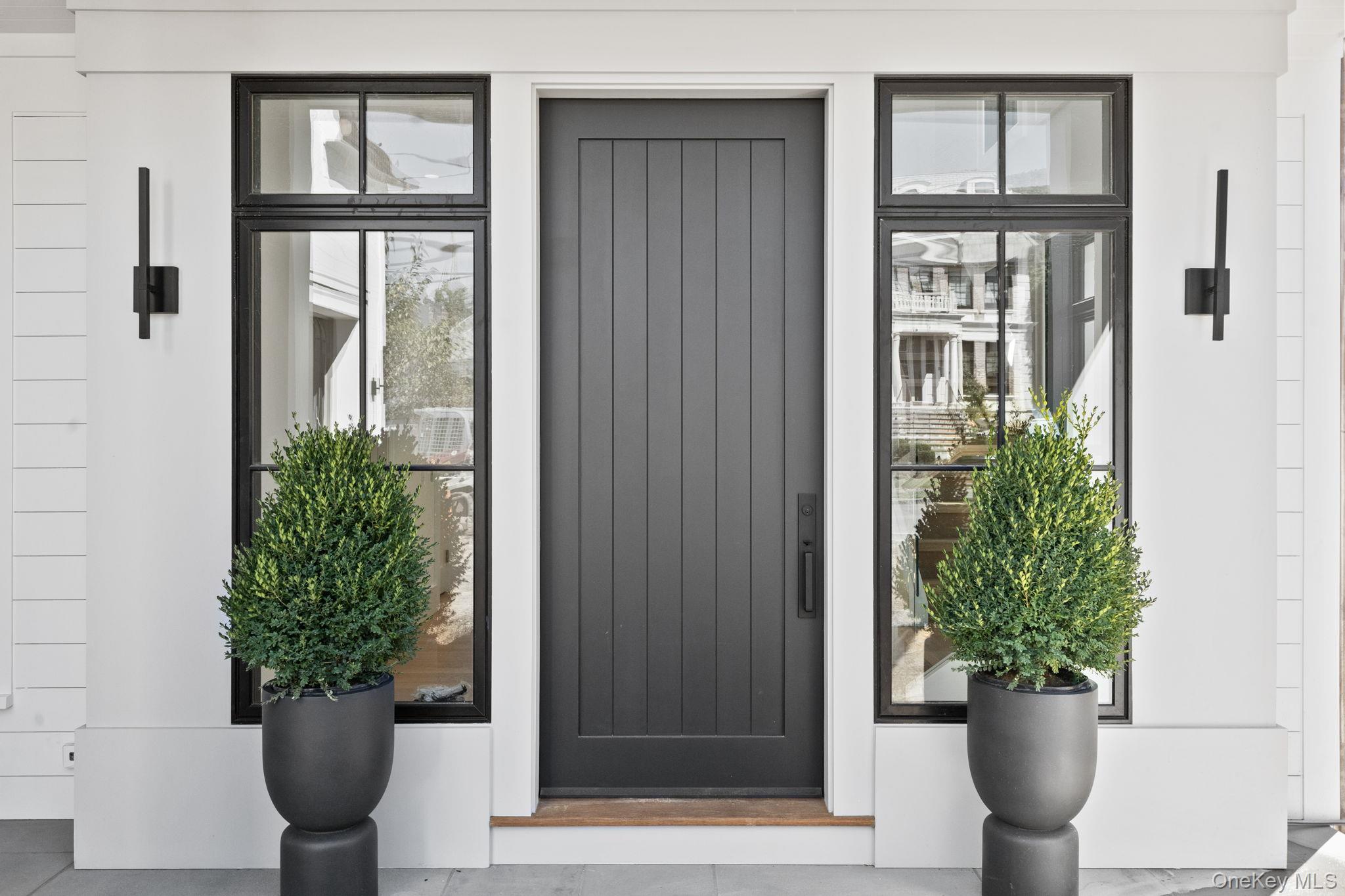 48 Lexington Avenue, Greenwich, CT 06830