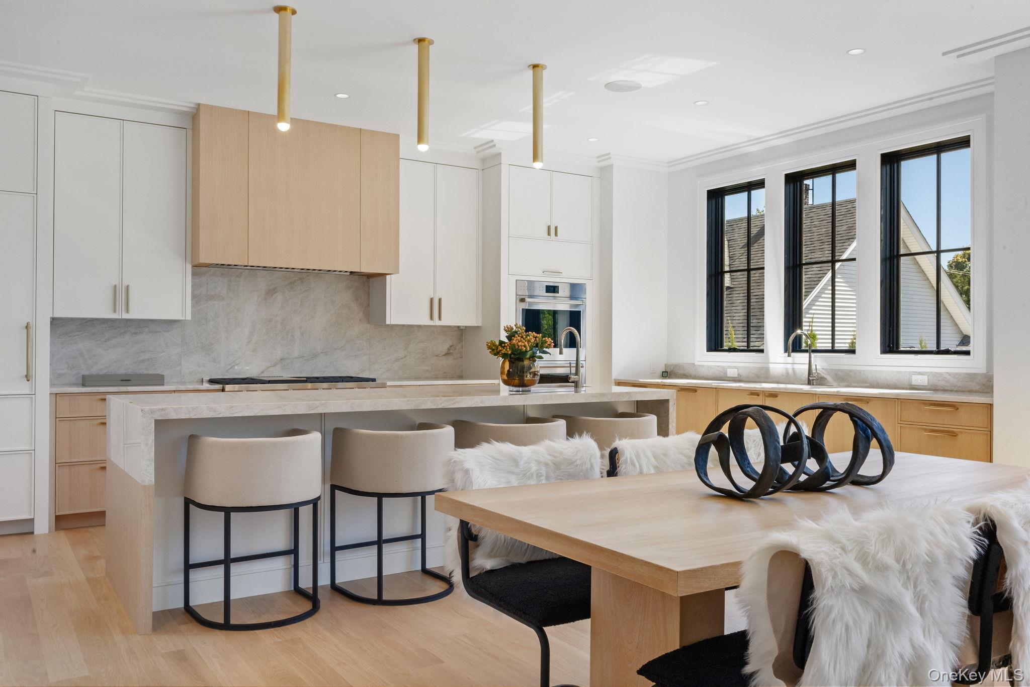 48 Lexington Avenue, Greenwich, CT 06830