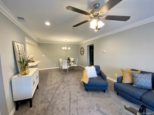 40 Westwood Drive # 49, Westbury, NY 11590