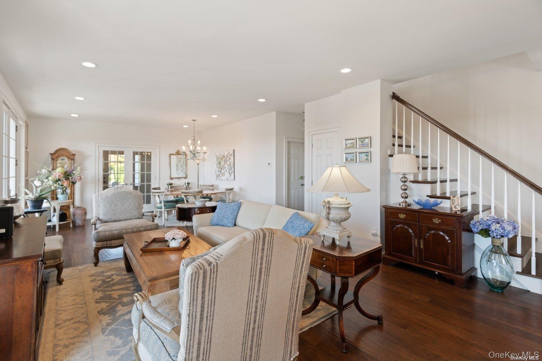 77 Library Avenue, Westhampton Beach, NY 11978