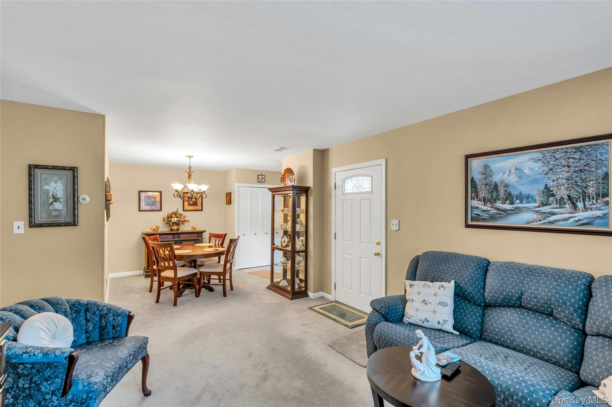 283 Storm Drive, Holtsville, NY 11742