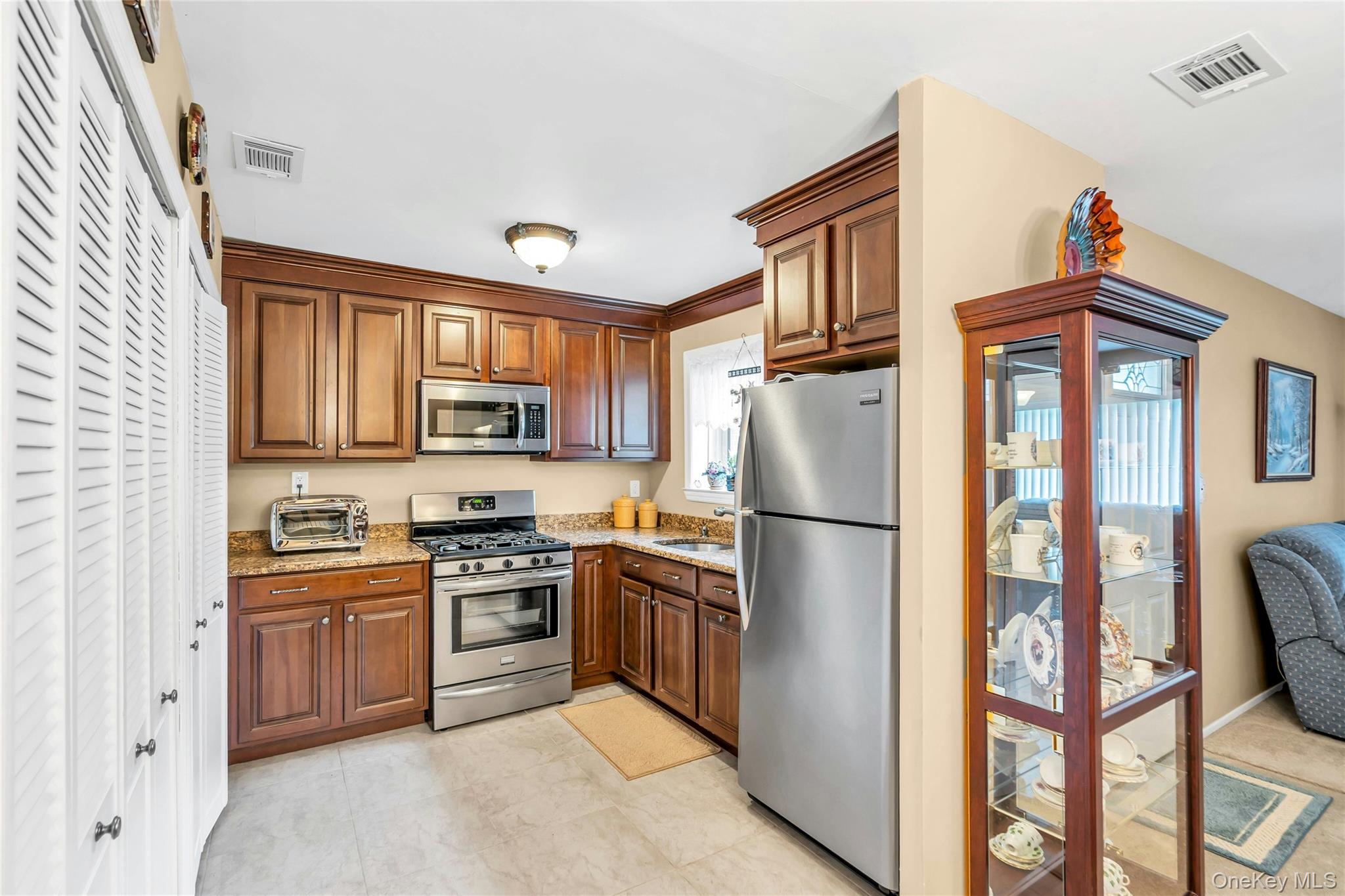 283 Storm Drive, Holtsville, NY 11742