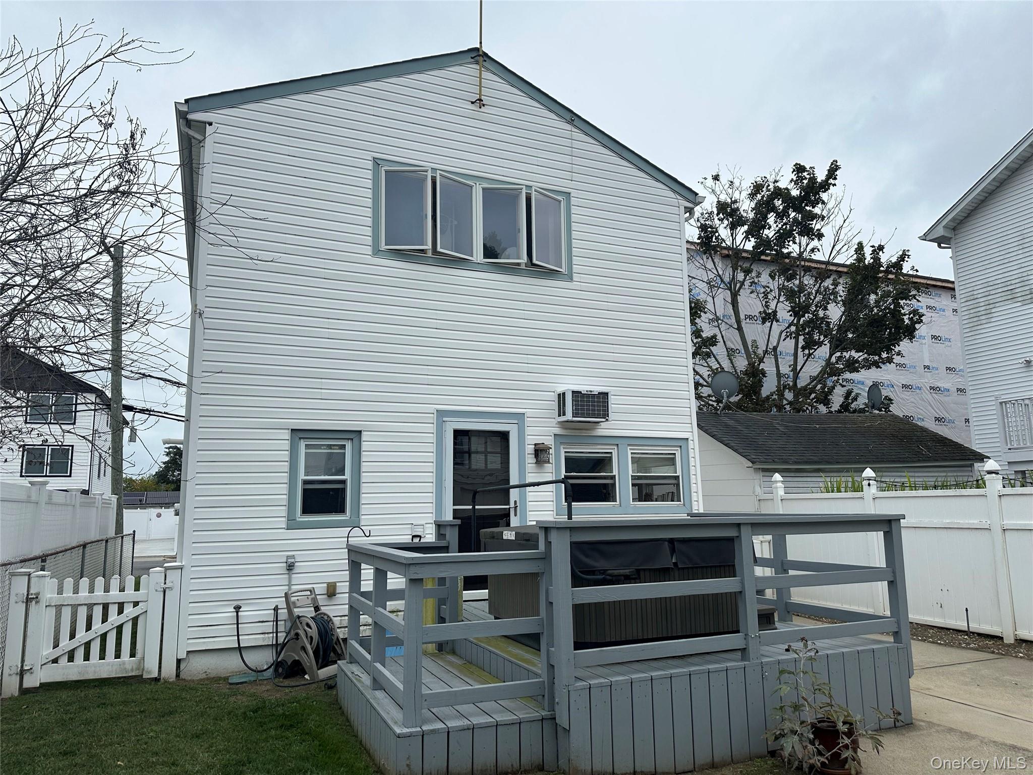 209 Rhame Avenue, East Rockaway, NY 11518