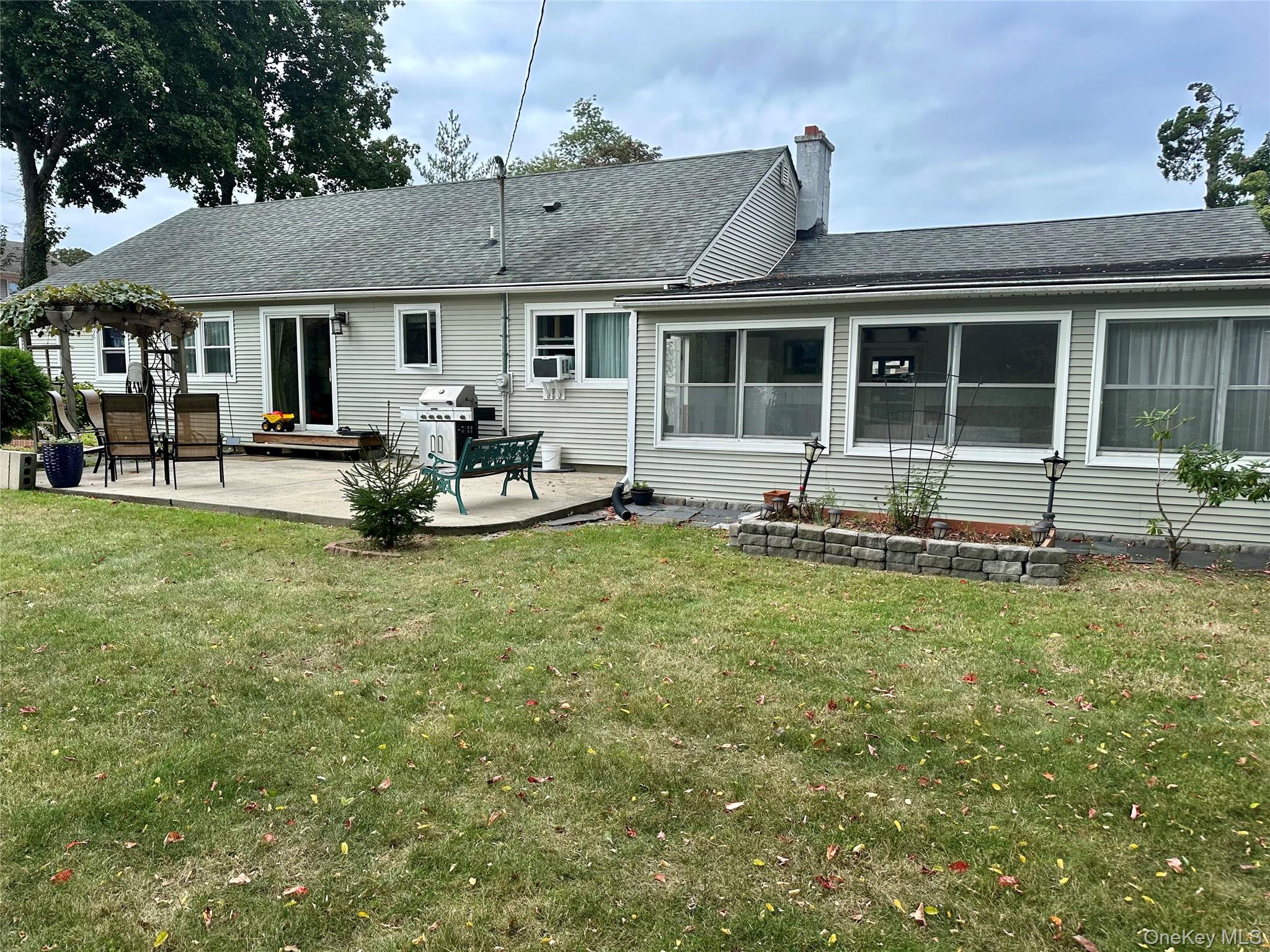 406 Moriches Road, Saint James, NY 11780