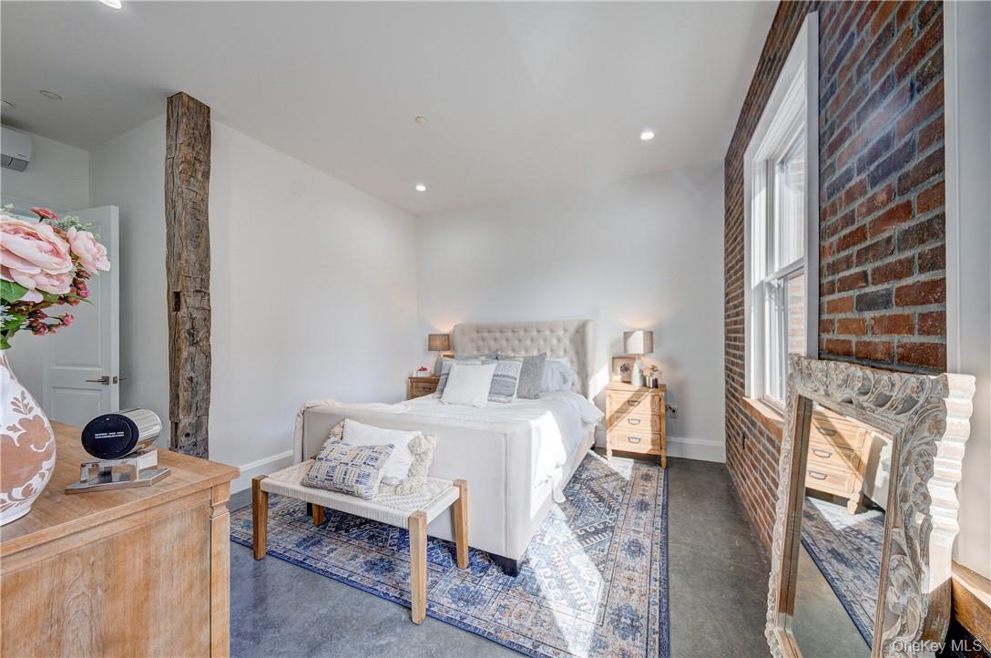 226 Main Street # 301, Beacon, NY 12508