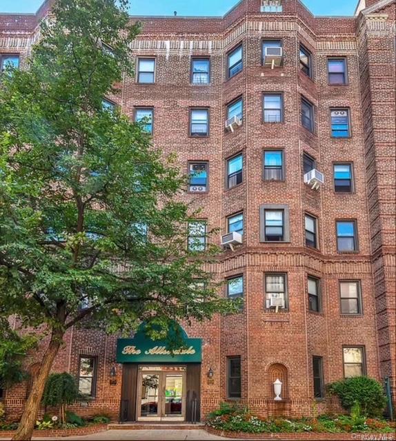34-24 82nd Street # 2, Jackson Heights, NY 11372