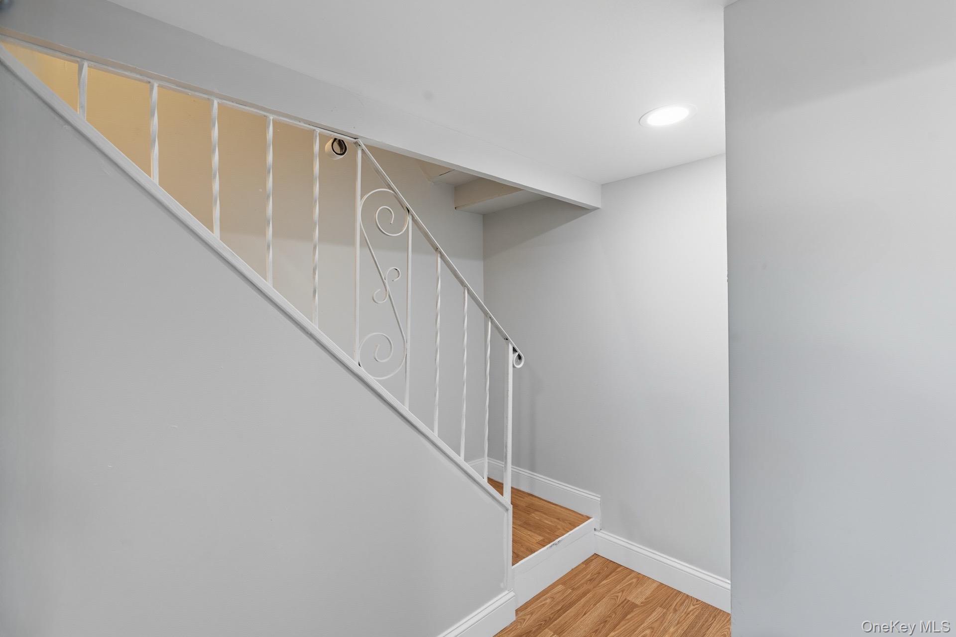 87 Bellwood Avenue, South Setauket, NY 11720