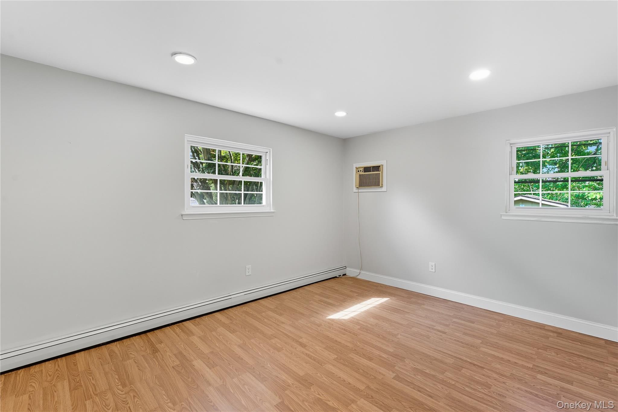 87 Bellwood Avenue, South Setauket, NY 11720