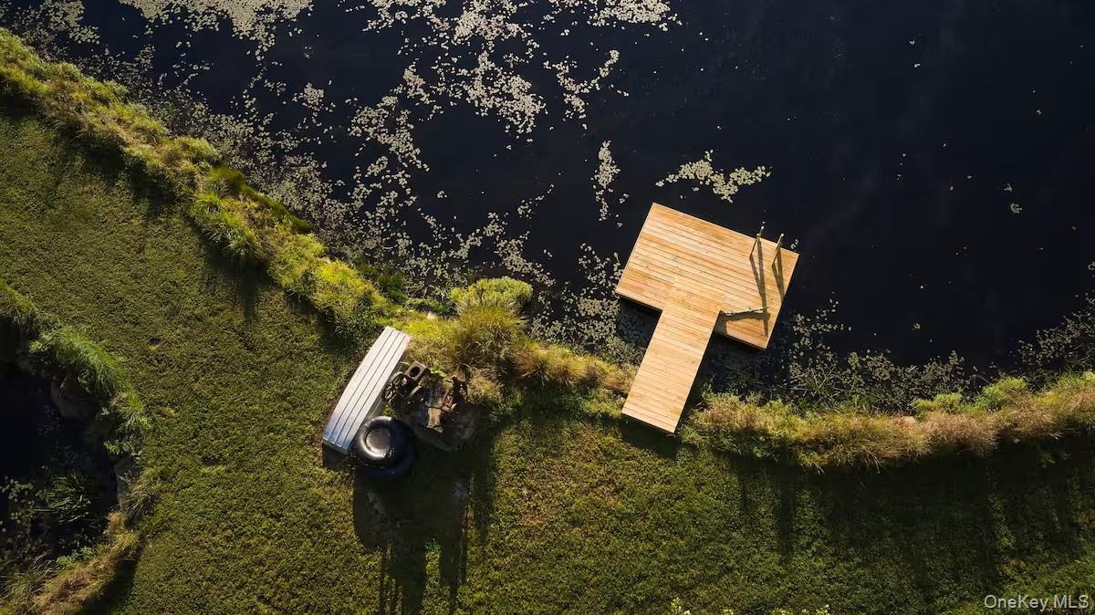 689 Church Road, Mountain Dale, NY 12763