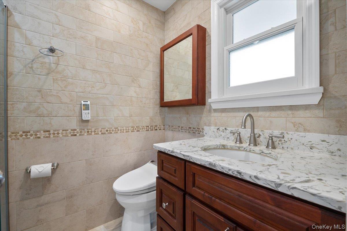 21 Mellow Lane, Jericho, NY 11753