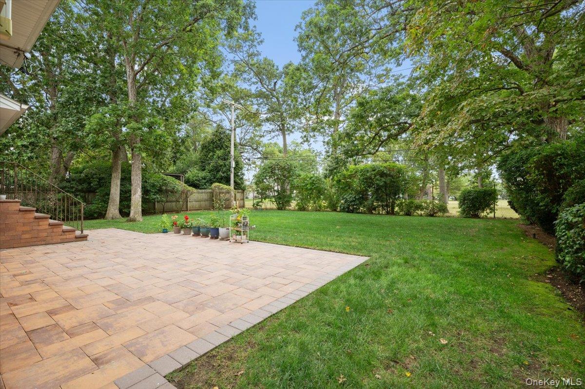 21 Mellow Lane, Jericho, NY 11753