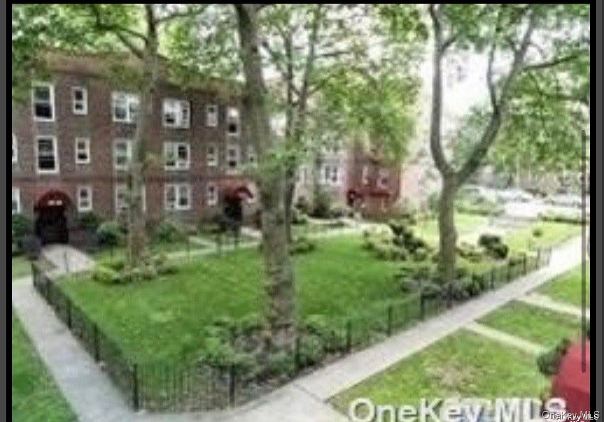 141-17 79th Avenue # 2, Kew Garden Hills, NY 11367
