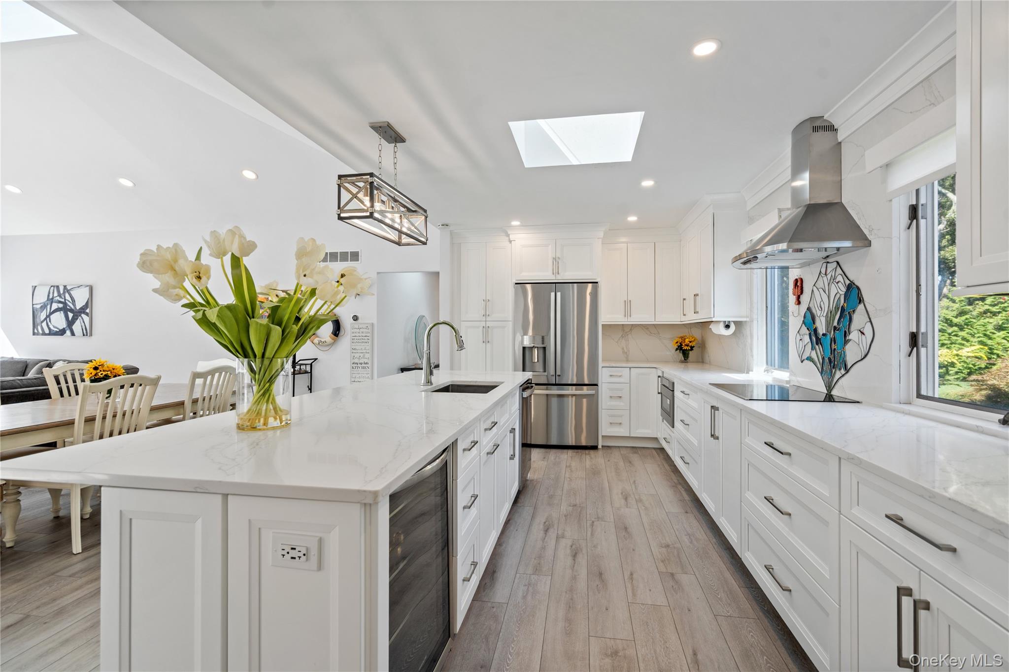 9 Debbie Trail, Hampton Bays, NY 11946