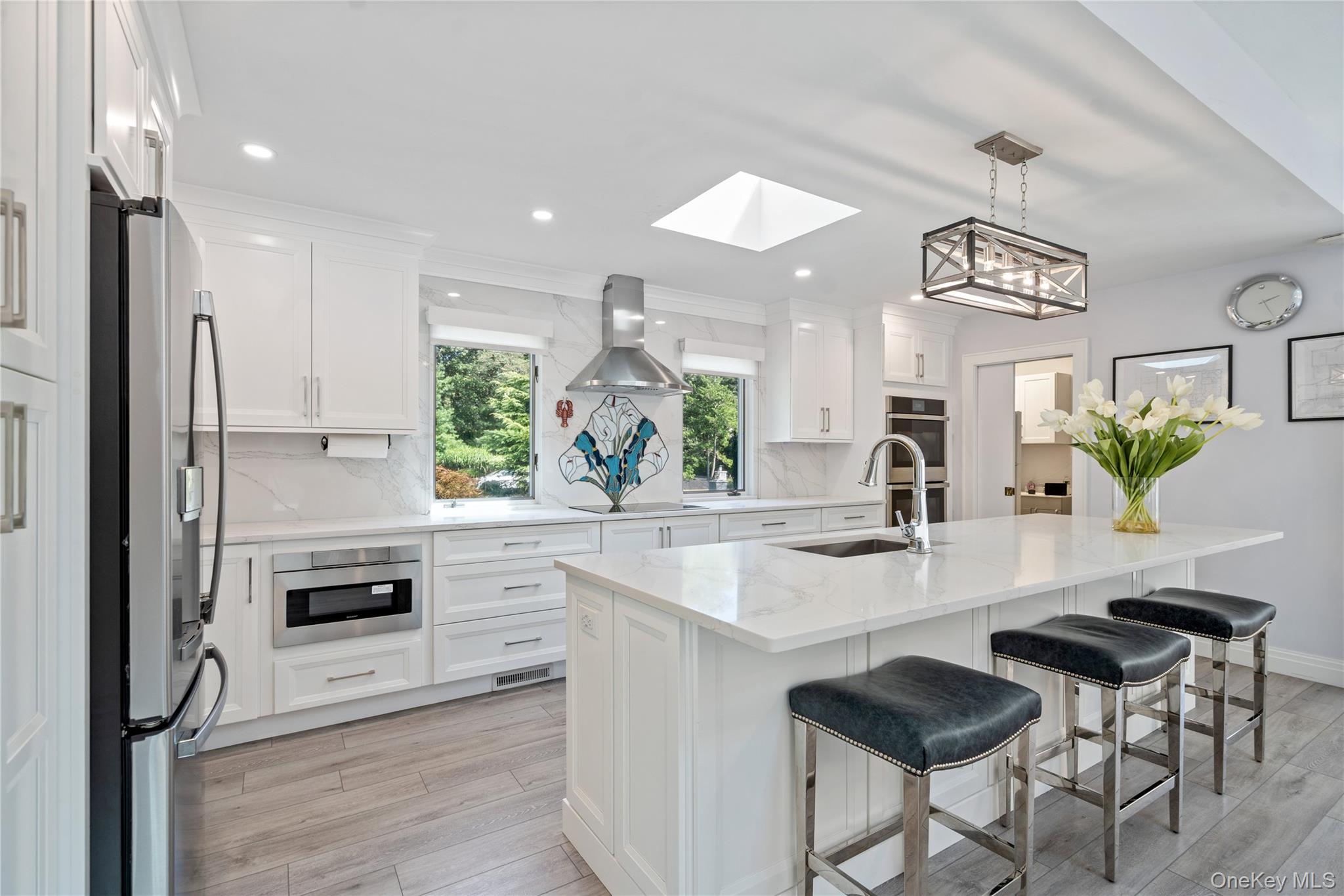 9 Debbie Trail, Hampton Bays, NY 11946