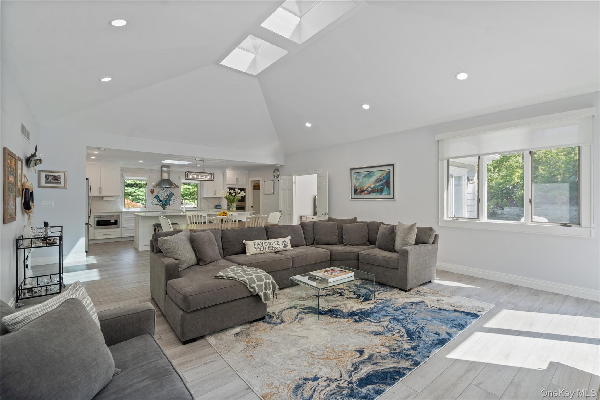 9 Debbie Trail, Hampton Bays, NY 11946