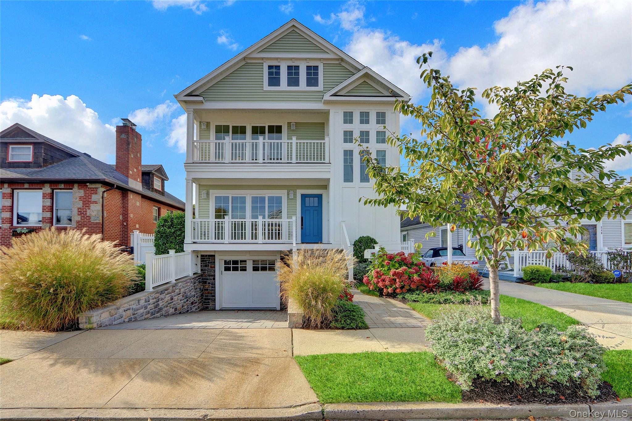 538 W Walnut Street, Long Beach, NY 11561