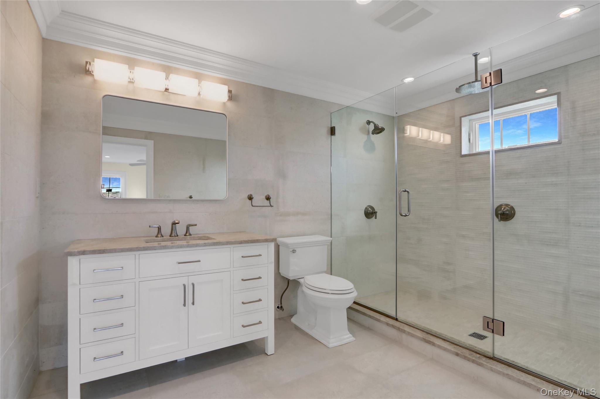 538 W Walnut Street, Long Beach, NY 11561