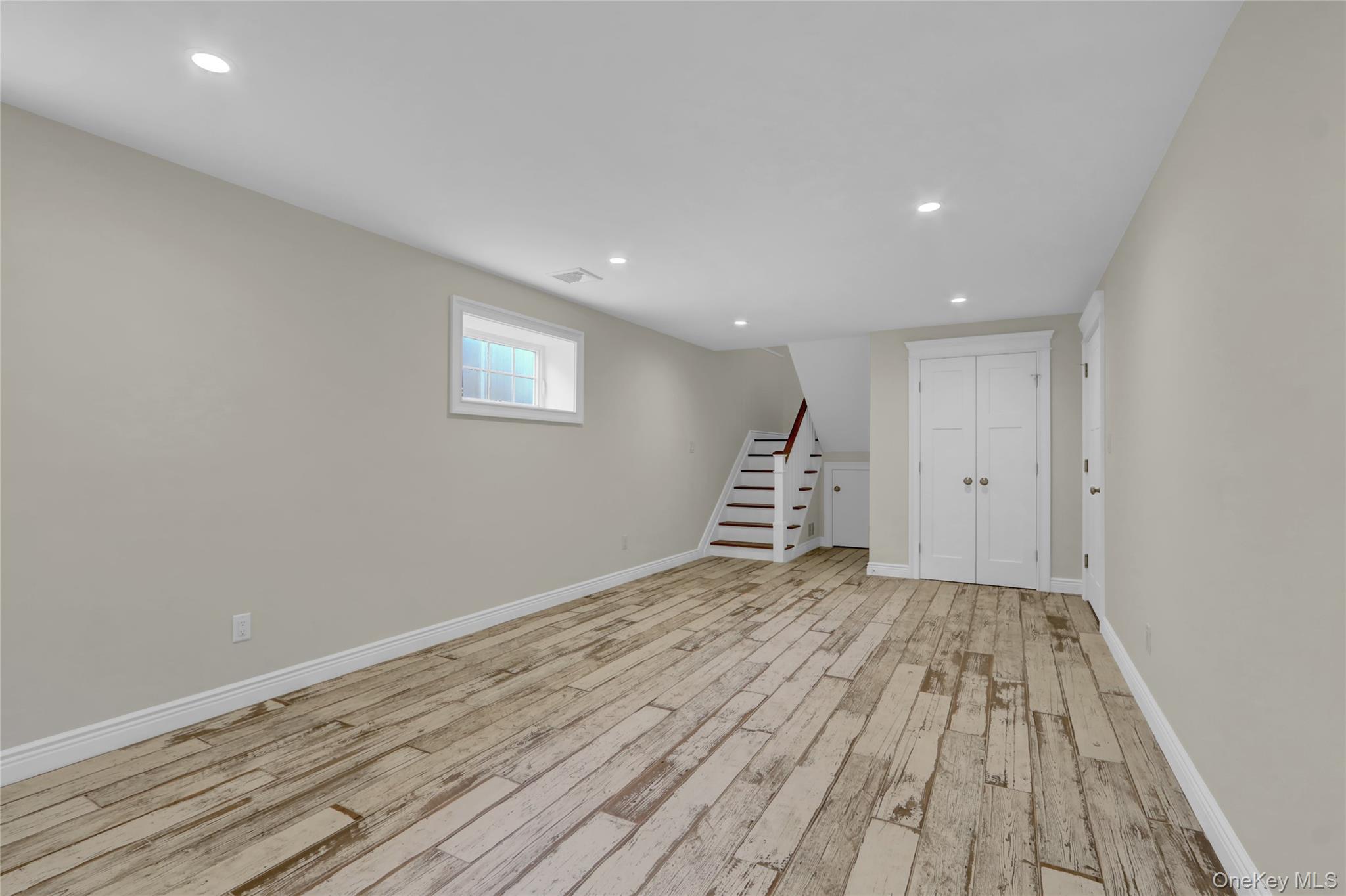 538 W Walnut Street, Long Beach, NY 11561