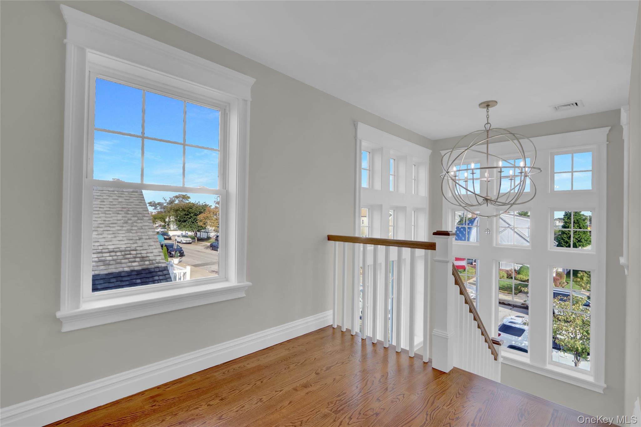 538 W Walnut Street, Long Beach, NY 11561