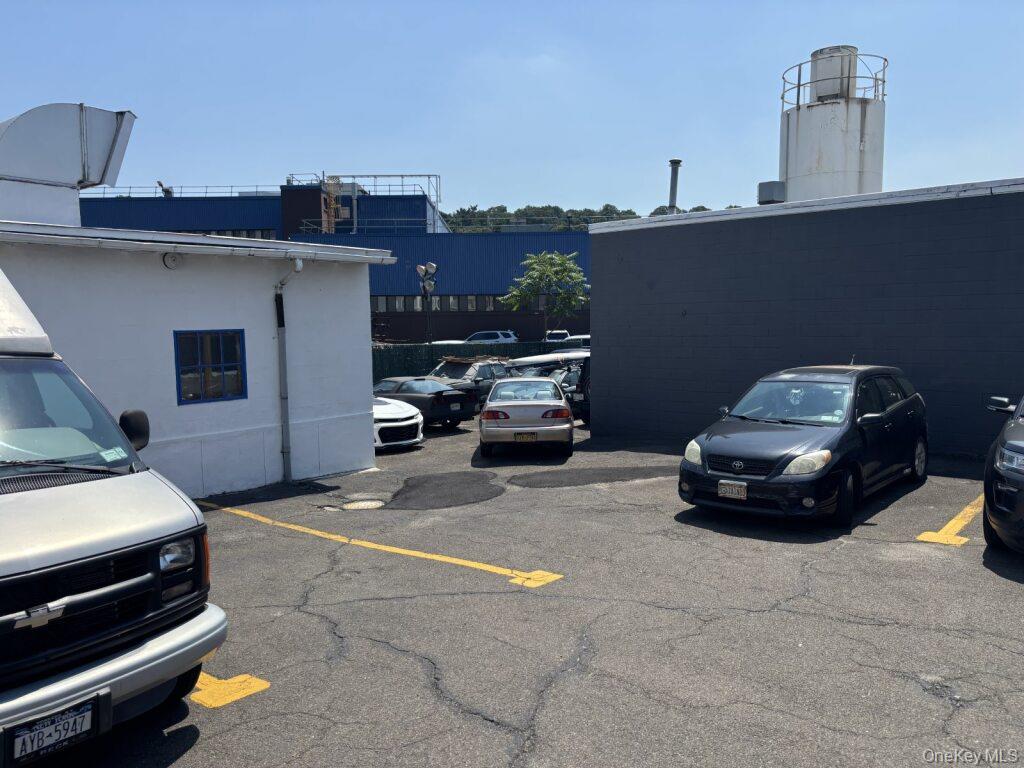 920 Nepperhan Avenue, Yonkers, NY 10703