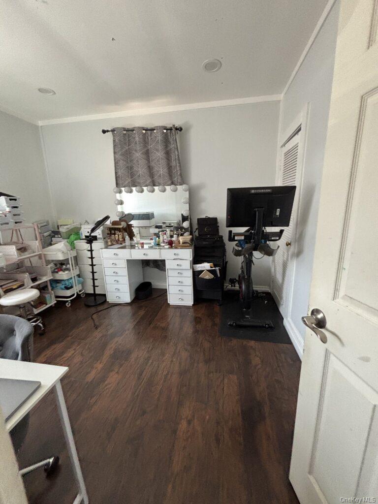 920 Nepperhan Avenue, Yonkers, NY 10703