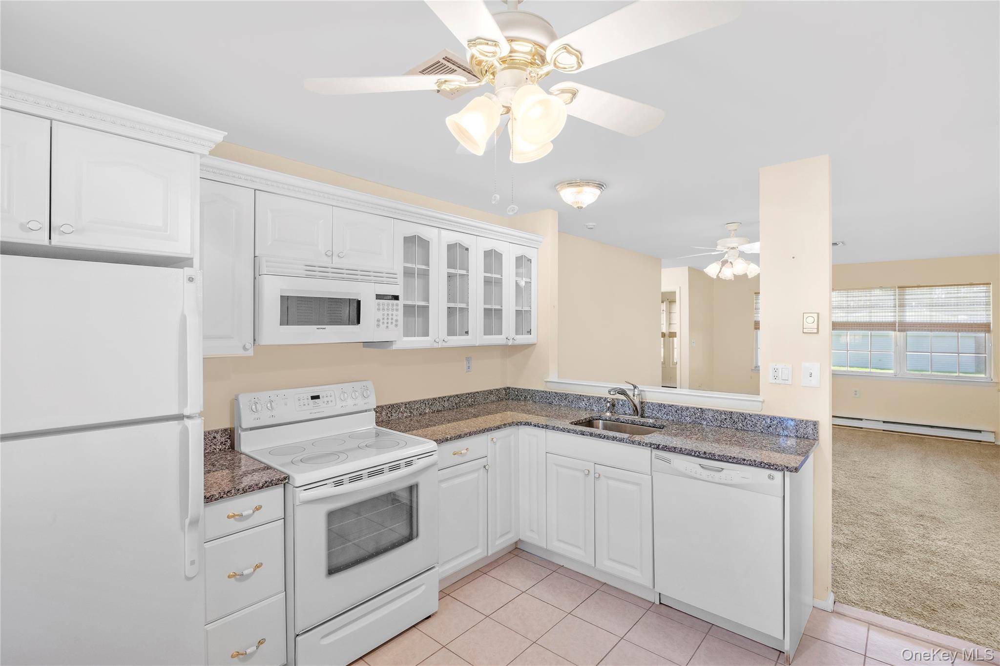 399 Woodbridge Drive # A, Ridge, NY 11961