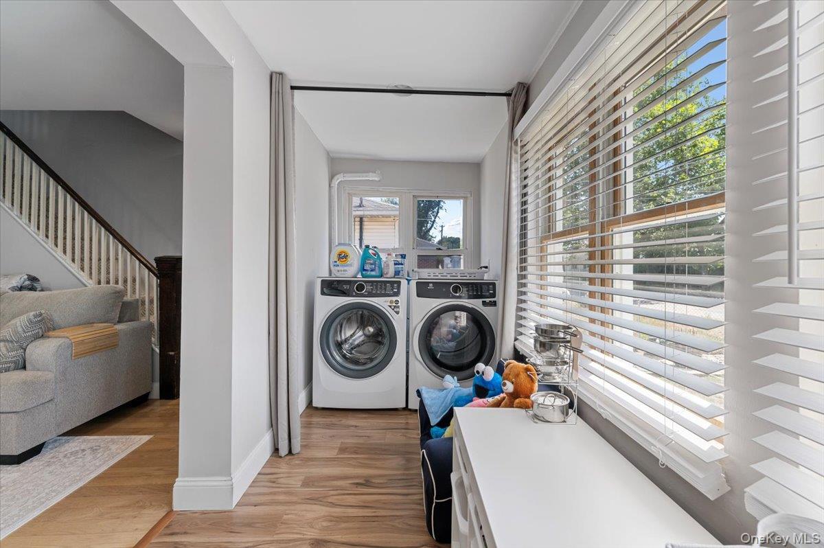 33 Prospect Avenue, Lynbrook, NY 11563