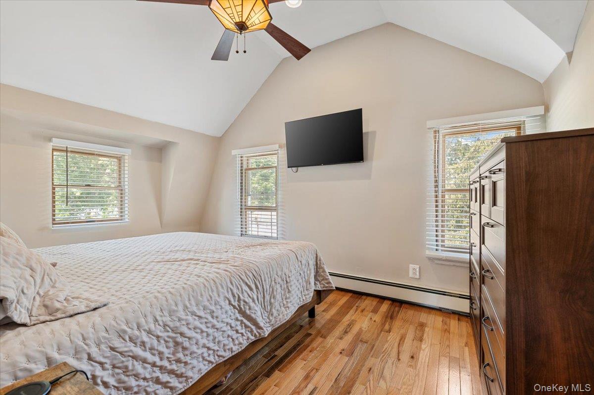 33 Prospect Avenue, Lynbrook, NY 11563