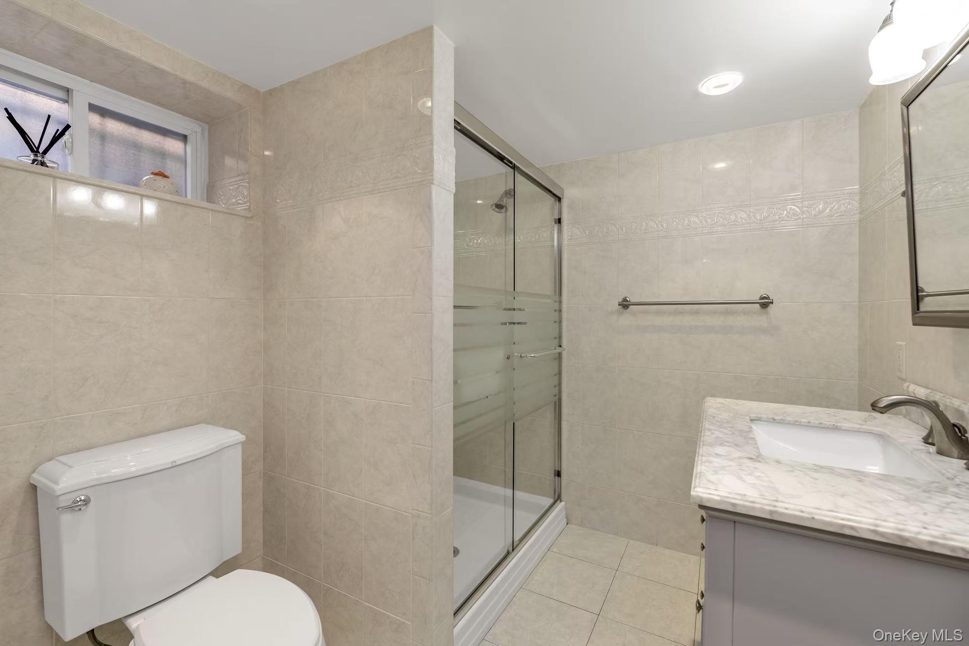 15421 Bayside Avenue, Flushing, NY 11354