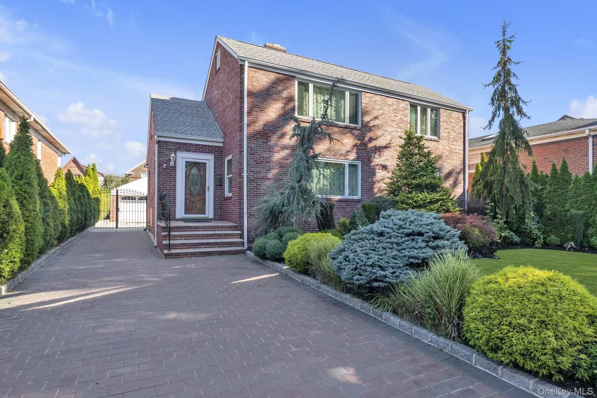 15421 Bayside Avenue, Flushing, NY 11354