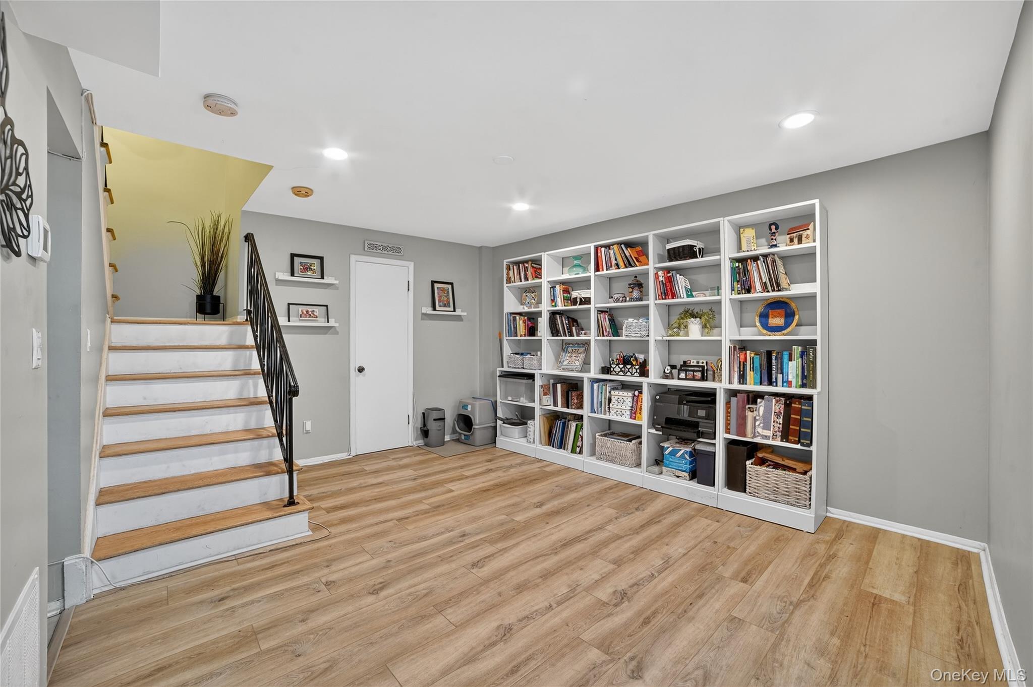 1504 Fox Glen Drive, Hartsdale, NY 10530