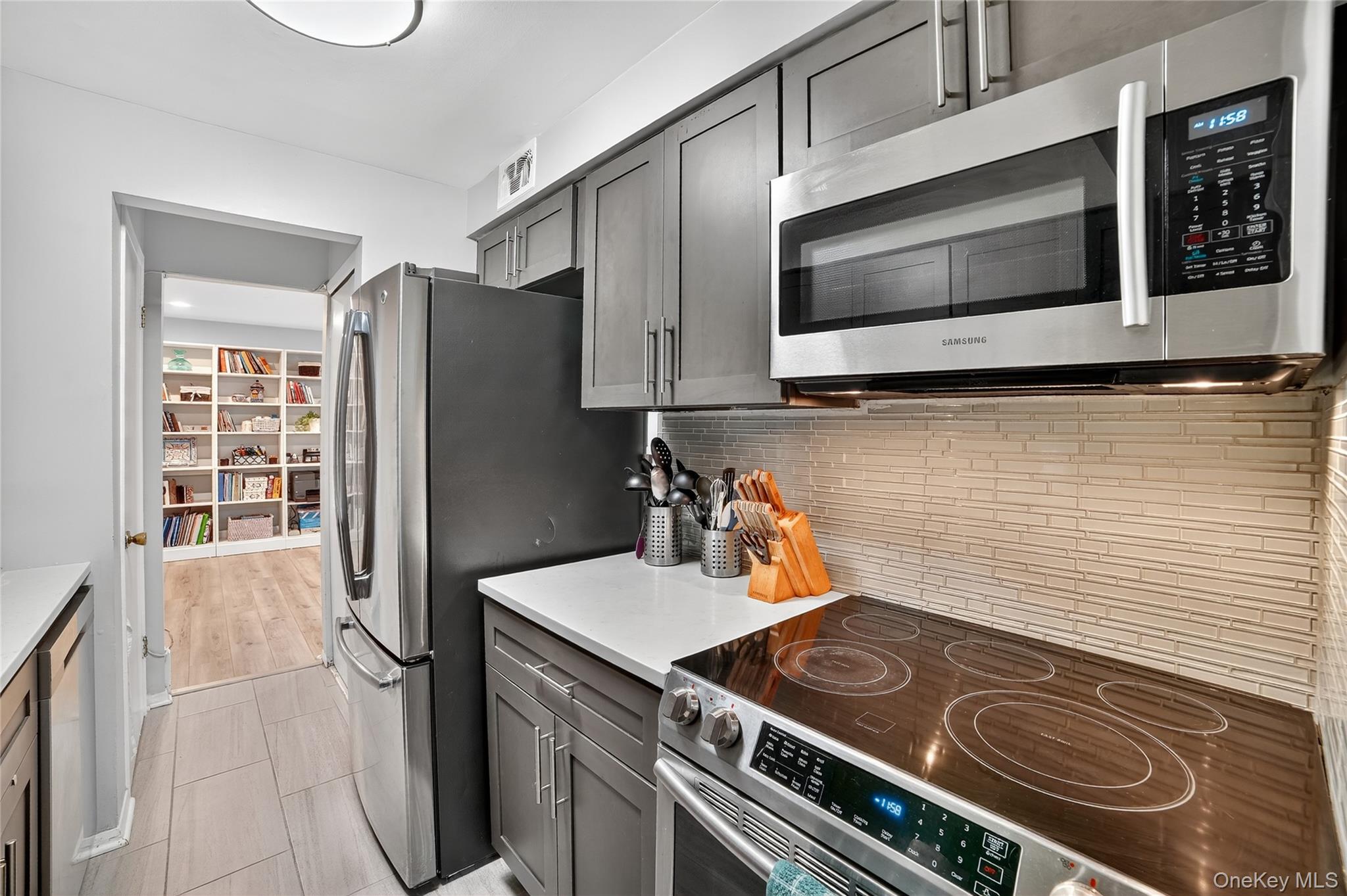 1504 Fox Glen Drive, Hartsdale, NY 10530