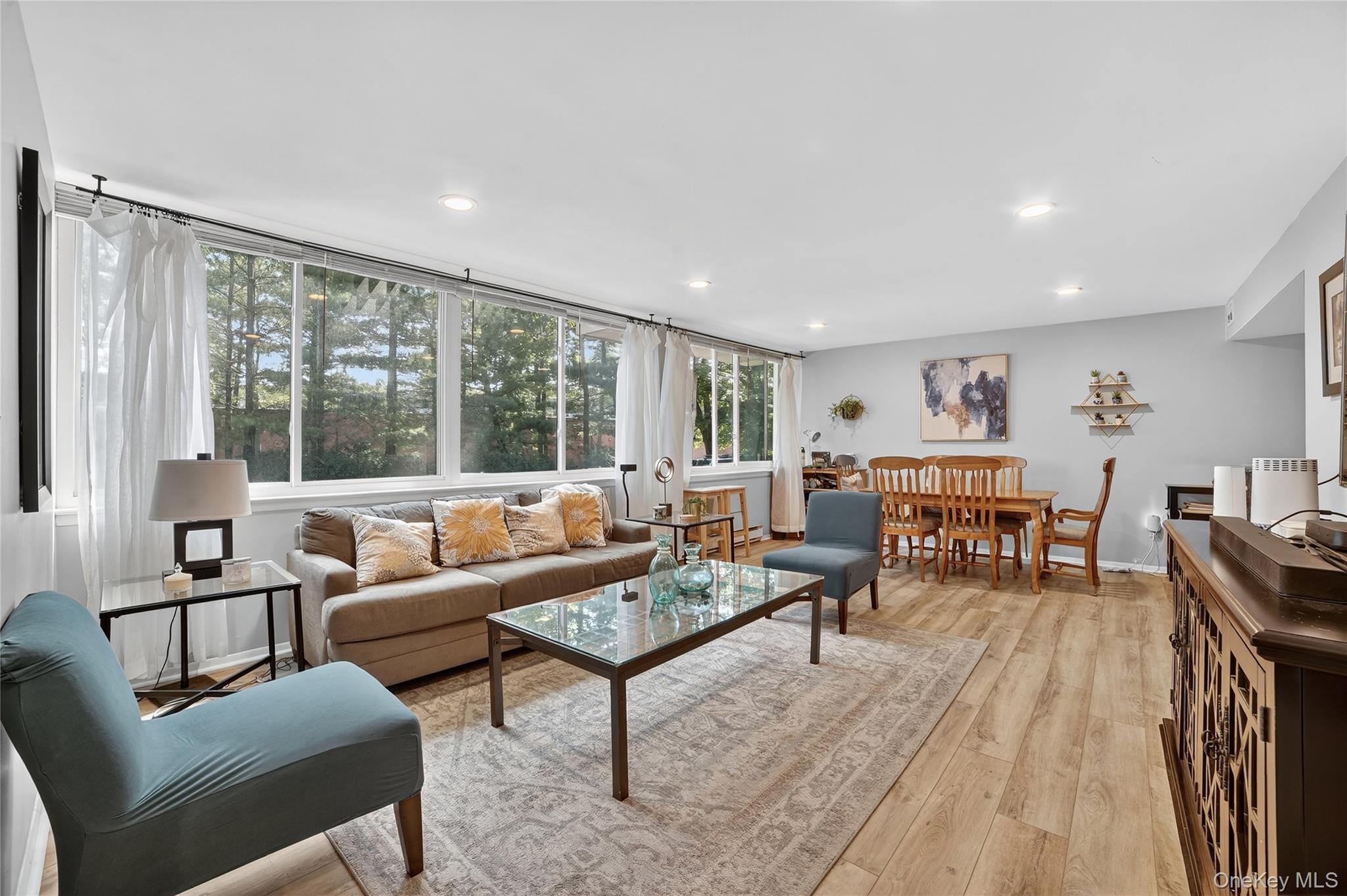 1504 Fox Glen Drive, Hartsdale, NY 10530