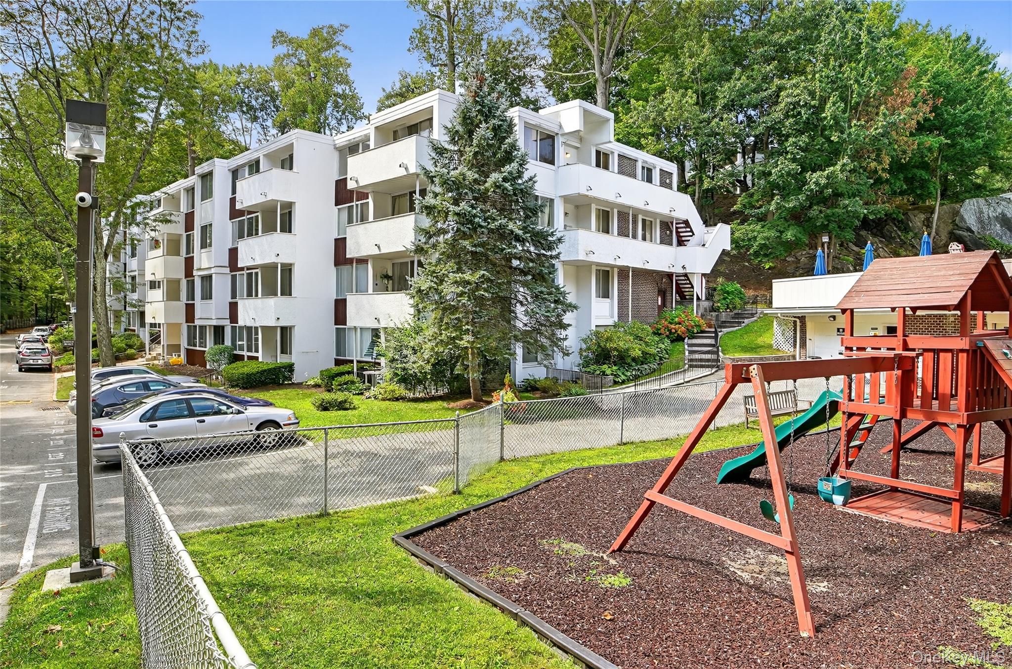 1504 Fox Glen Drive, Hartsdale, NY 10530