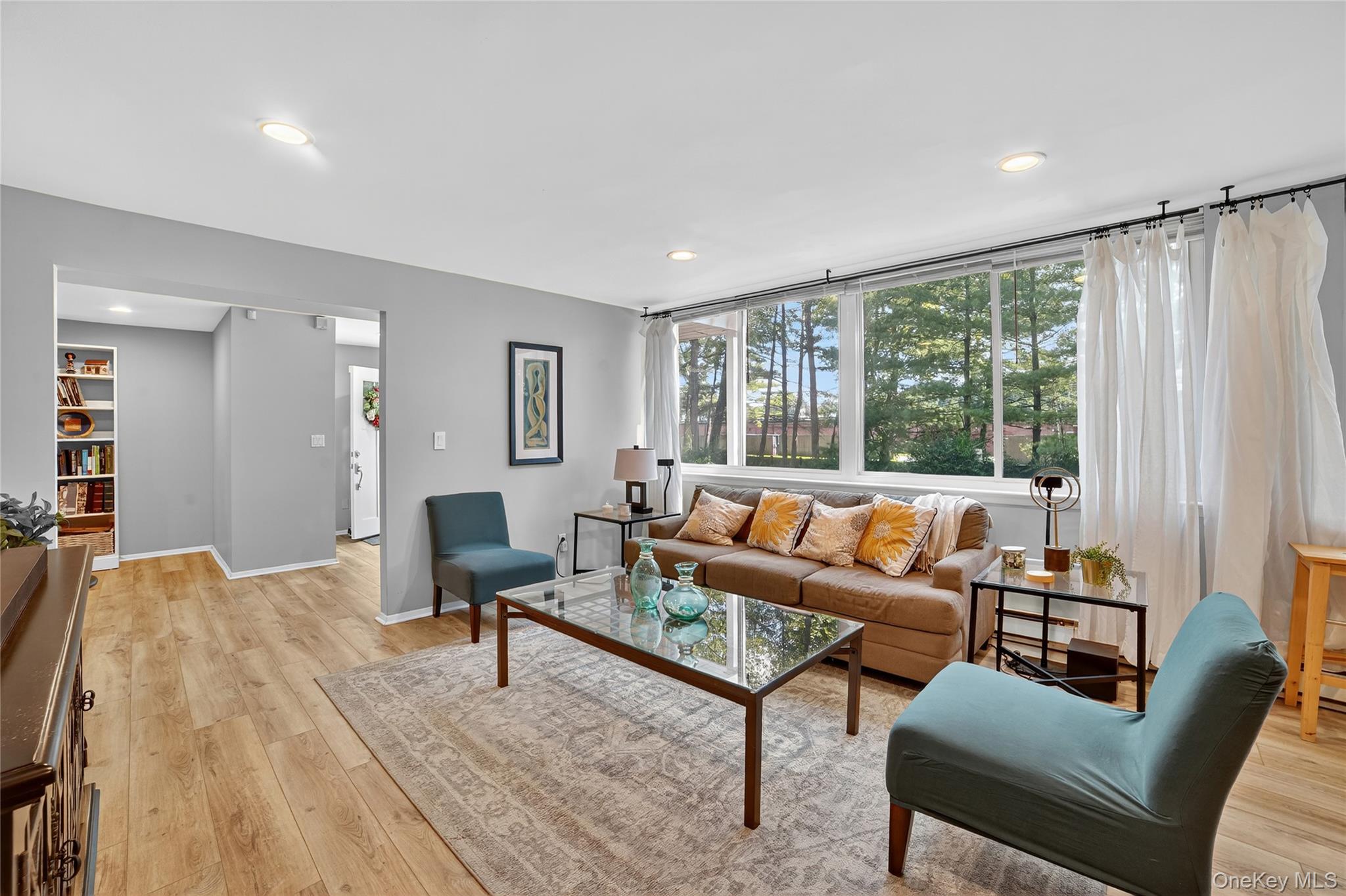 1504 Fox Glen Drive, Hartsdale, NY 10530