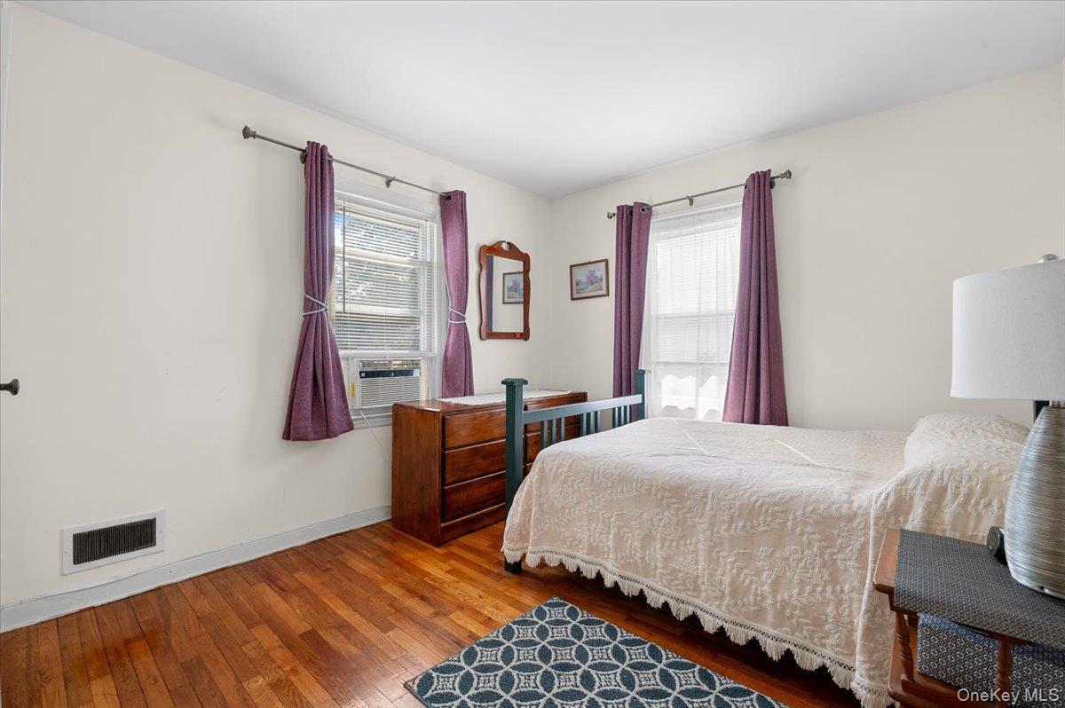 5 Totten Street, Bethpage, NY 11714