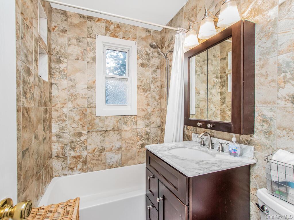 67 Carpenter Avenue # B, Mount Kisco, NY 10549