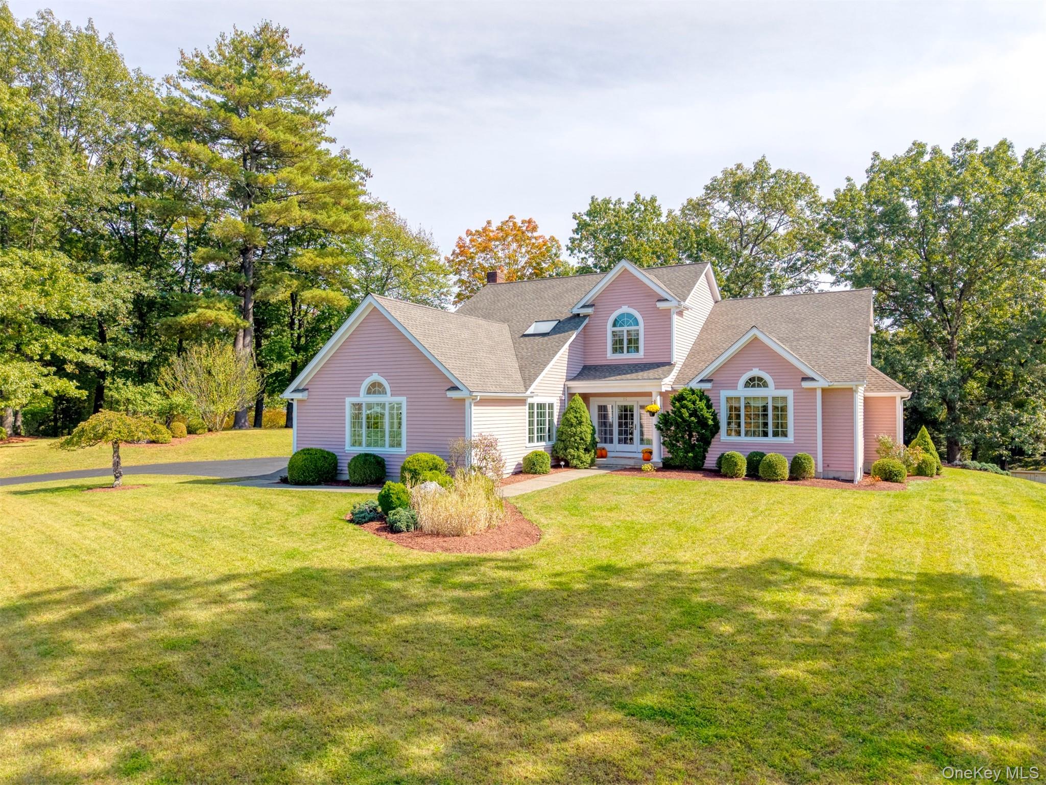 25 Alison Court, Kingston, NY 12401