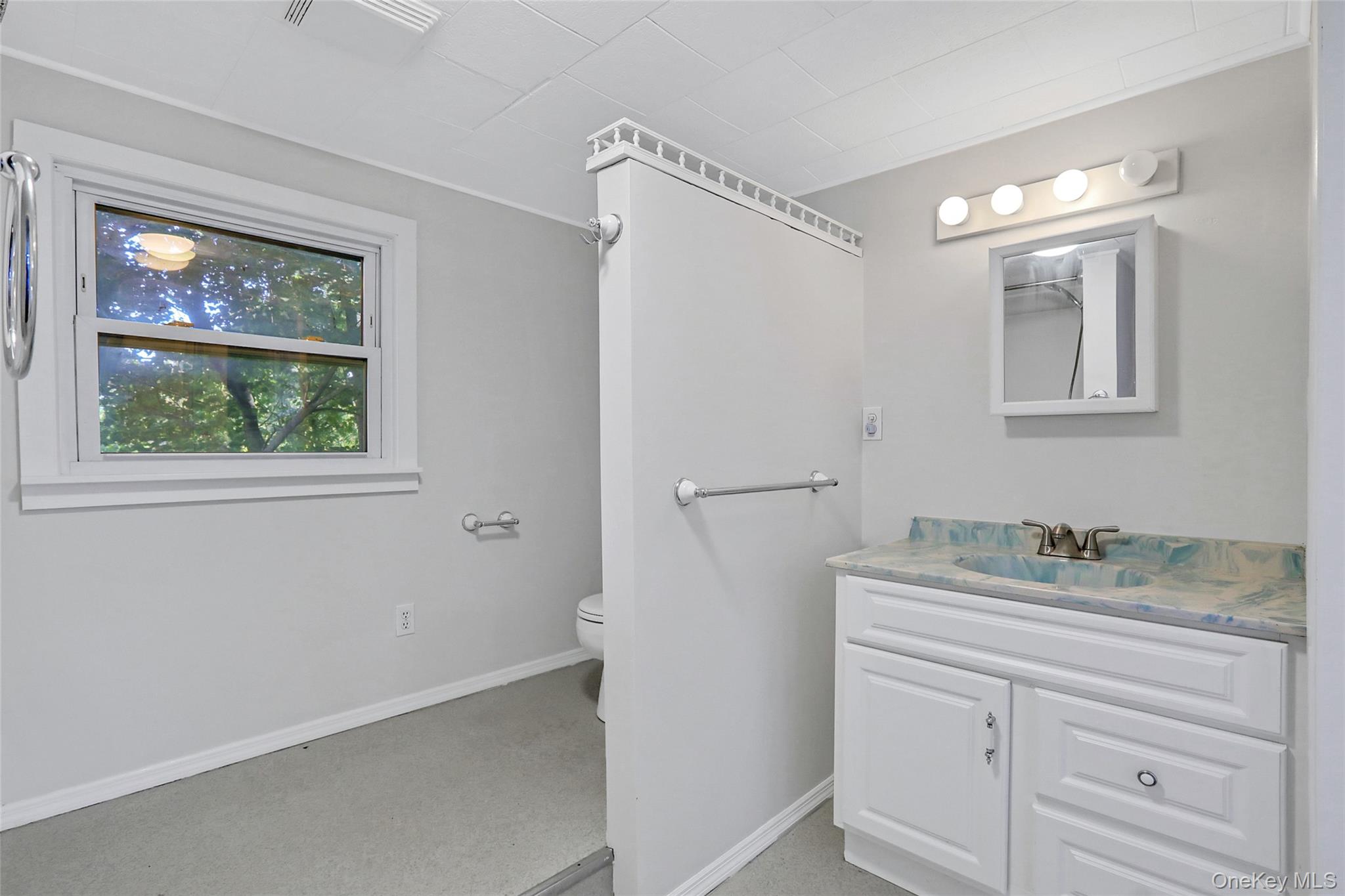 110 Clifton Avenue, Kingston, NY 12401