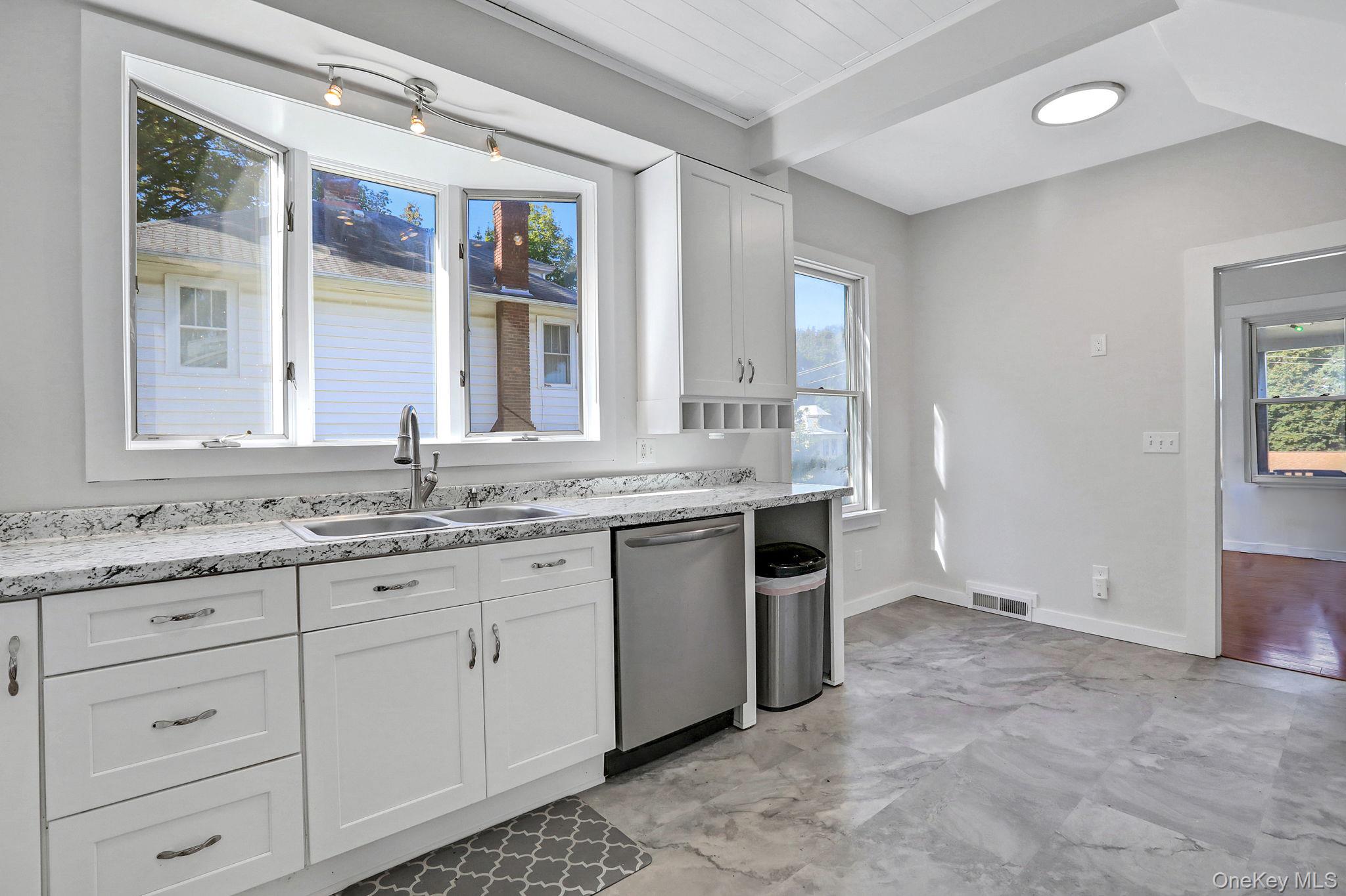 110 Clifton Avenue, Kingston, NY 12401