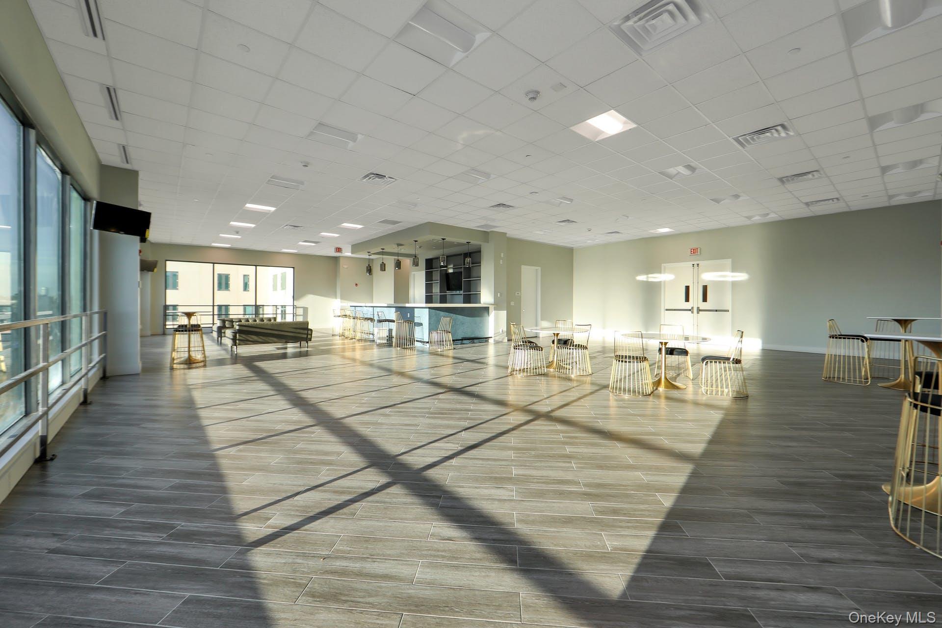 701 Ridge Hill Boulevard # PHE, Yonkers, NY 10710