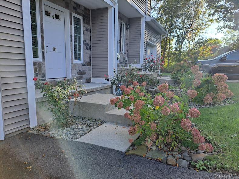 807 Fairway Court # 94, New Windsor, NY 12553