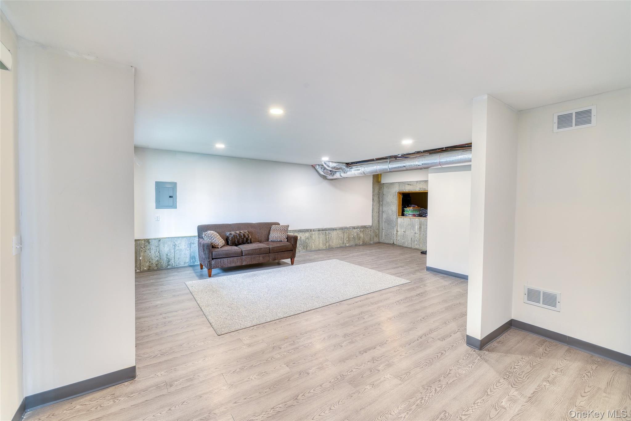 807 Fairway Court # 94, New Windsor, NY 12553